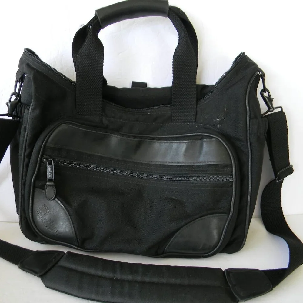 LL Bean BLACK Messenger Laptop Commuter Shoulder Bag Padded Organizer Pocket